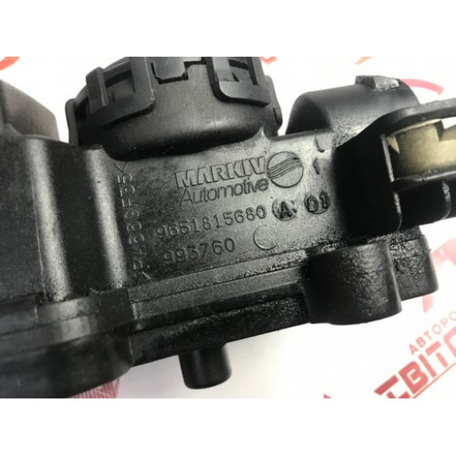 Клапанная крышка Citroen Berlingo 1.6 HDI 2003-2008 9651815680